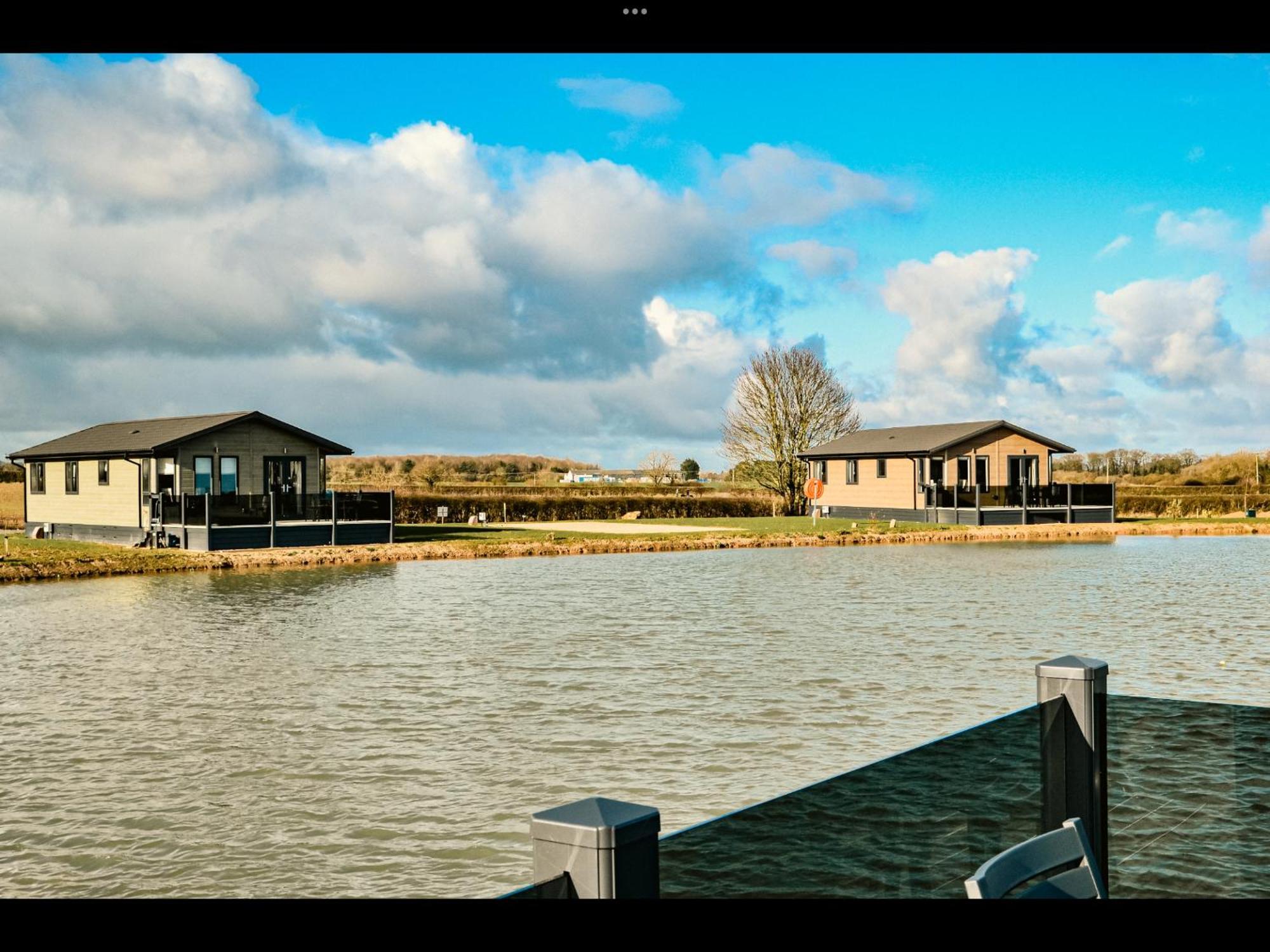 Brackenborough Lakes Resort Louth  Exterior photo