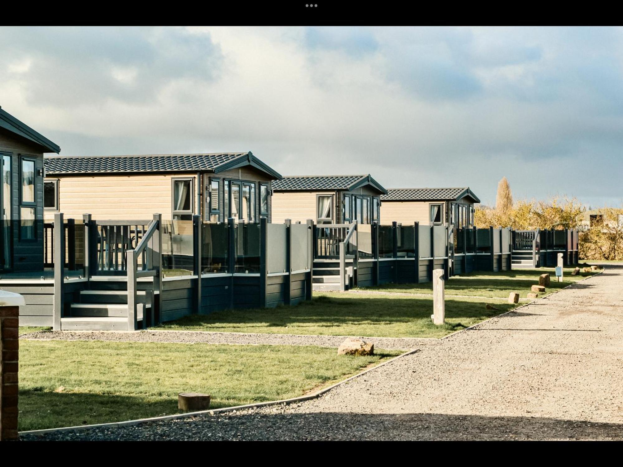 Brackenborough Lakes Resort Louth  Exterior photo